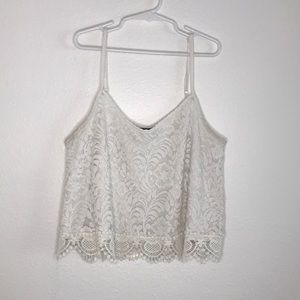 White cropped lace tank-top